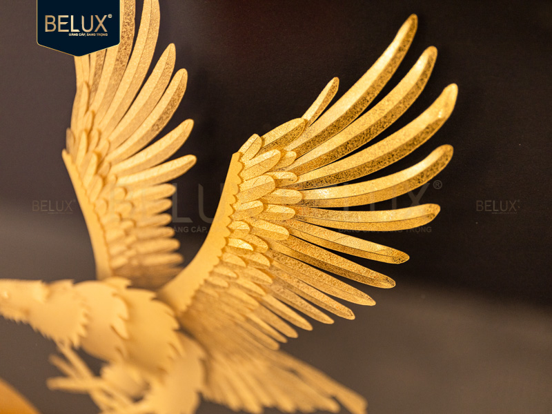 Tranh đôi đại bàng tung cánh dát vàng 58x36cm